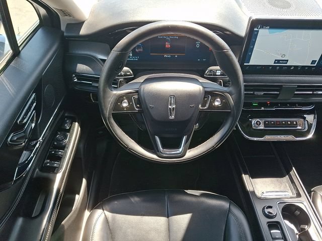Used 2023 Lincoln Corsair AWD w/ Equipment Group 101A image 12