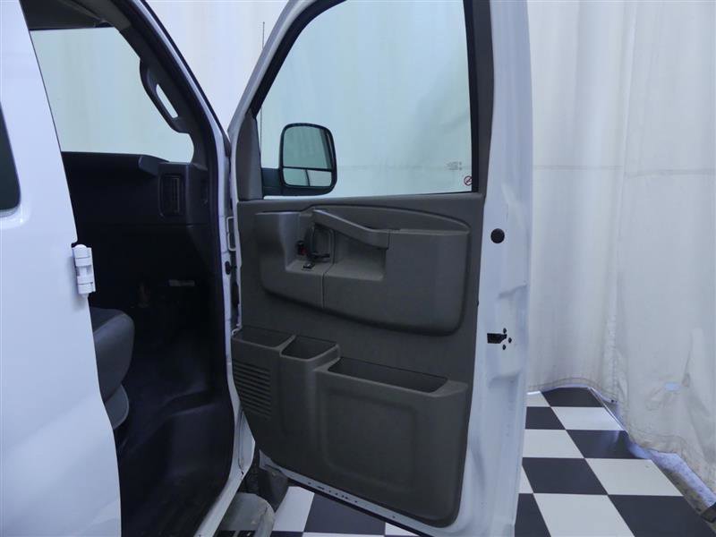 Used 2023 Chevrolet Express 2500 w/ Driver Convenience Package image 18