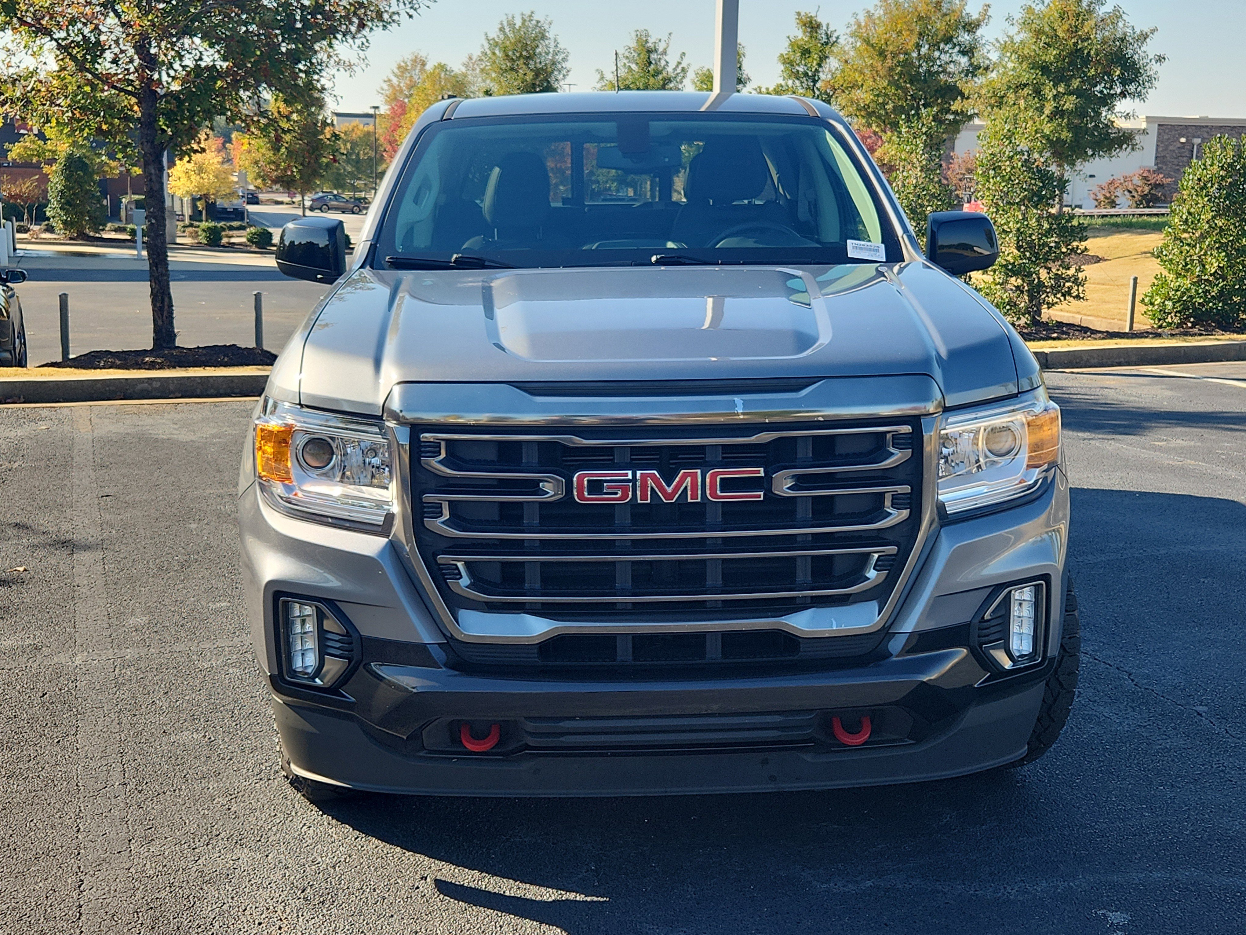 Used 2022 GMC Canyon AT4 image 3
