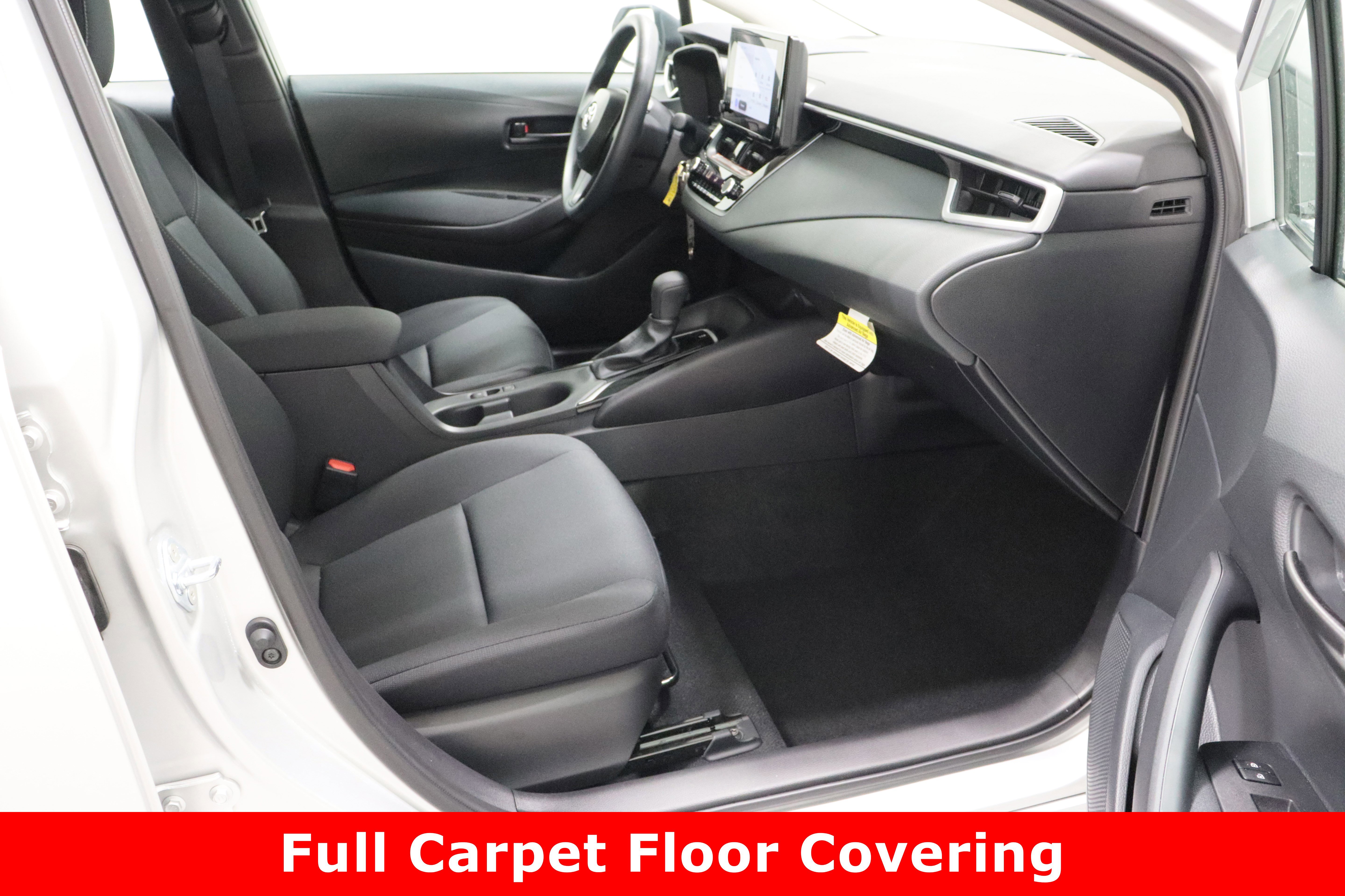 Used 2025 Toyota Corolla LE image 33