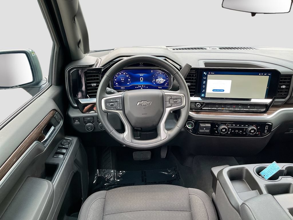 Used 2025 Chevrolet Silverado 1500 LT AWD/4WD image 22