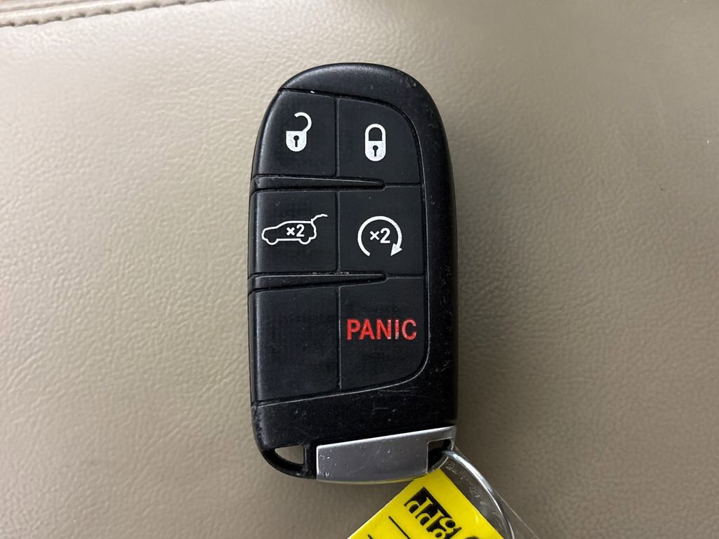 Used 2016 Dodge Durango Limited w/ Nav & Power Liftgate Group image 35