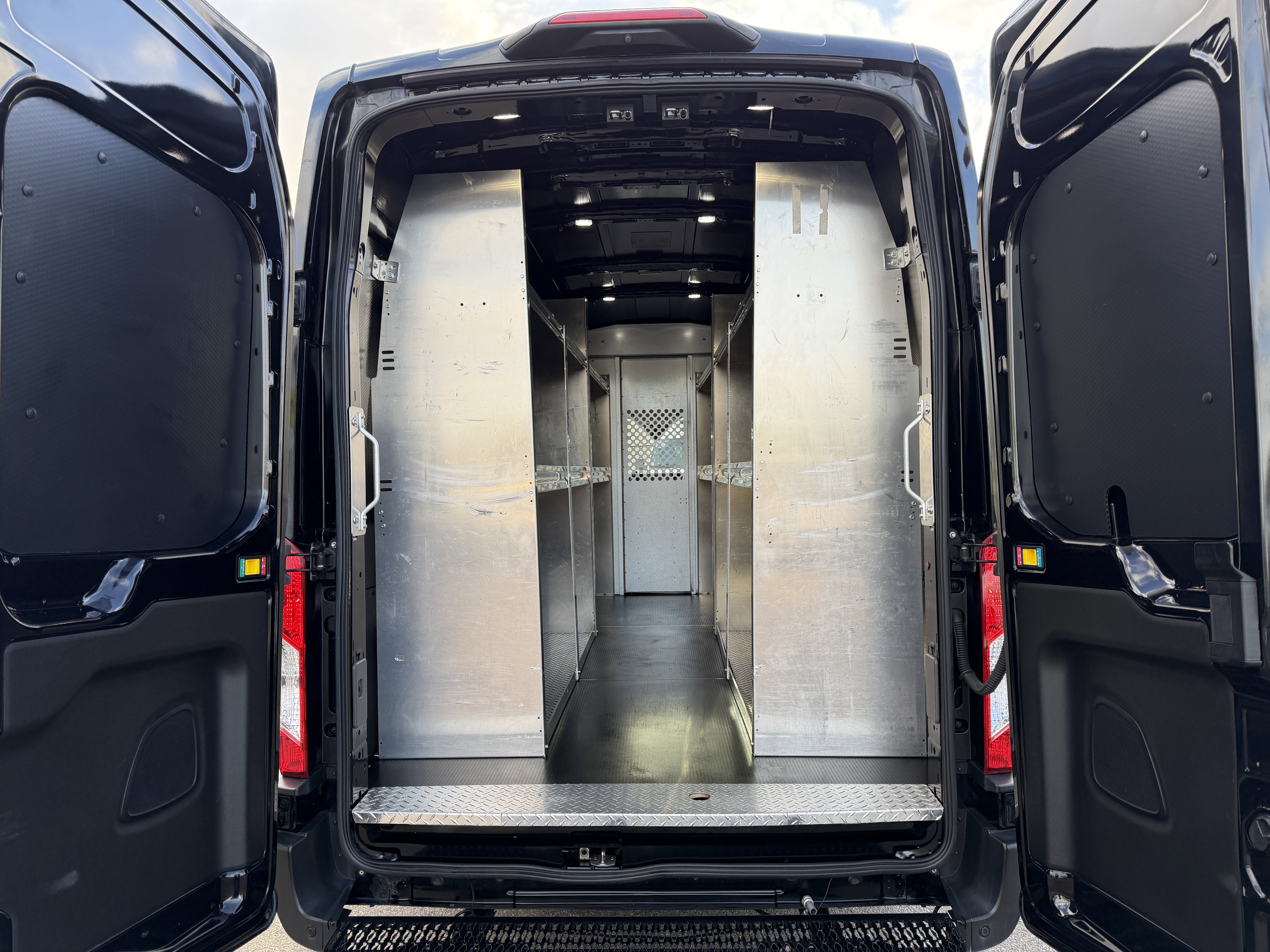 Used 2020 Ford Transit 250 148 High Roof Extended w/ Load Area Protection Package image 9