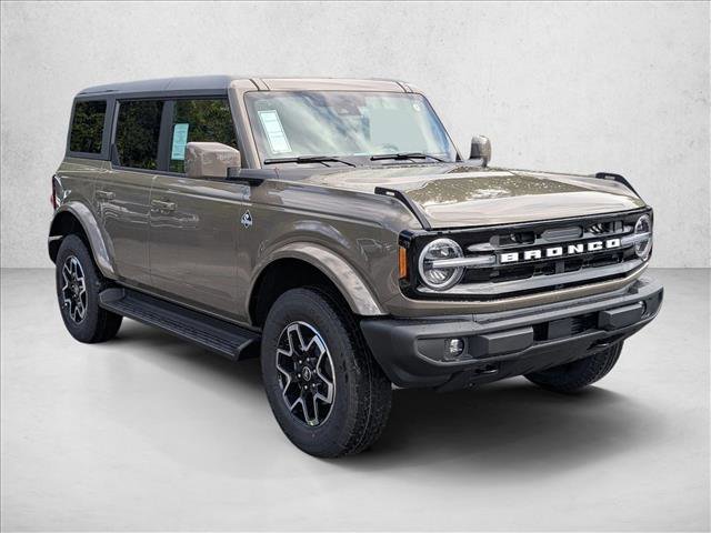 New 2025 Ford Bronco Outer Banks image 6