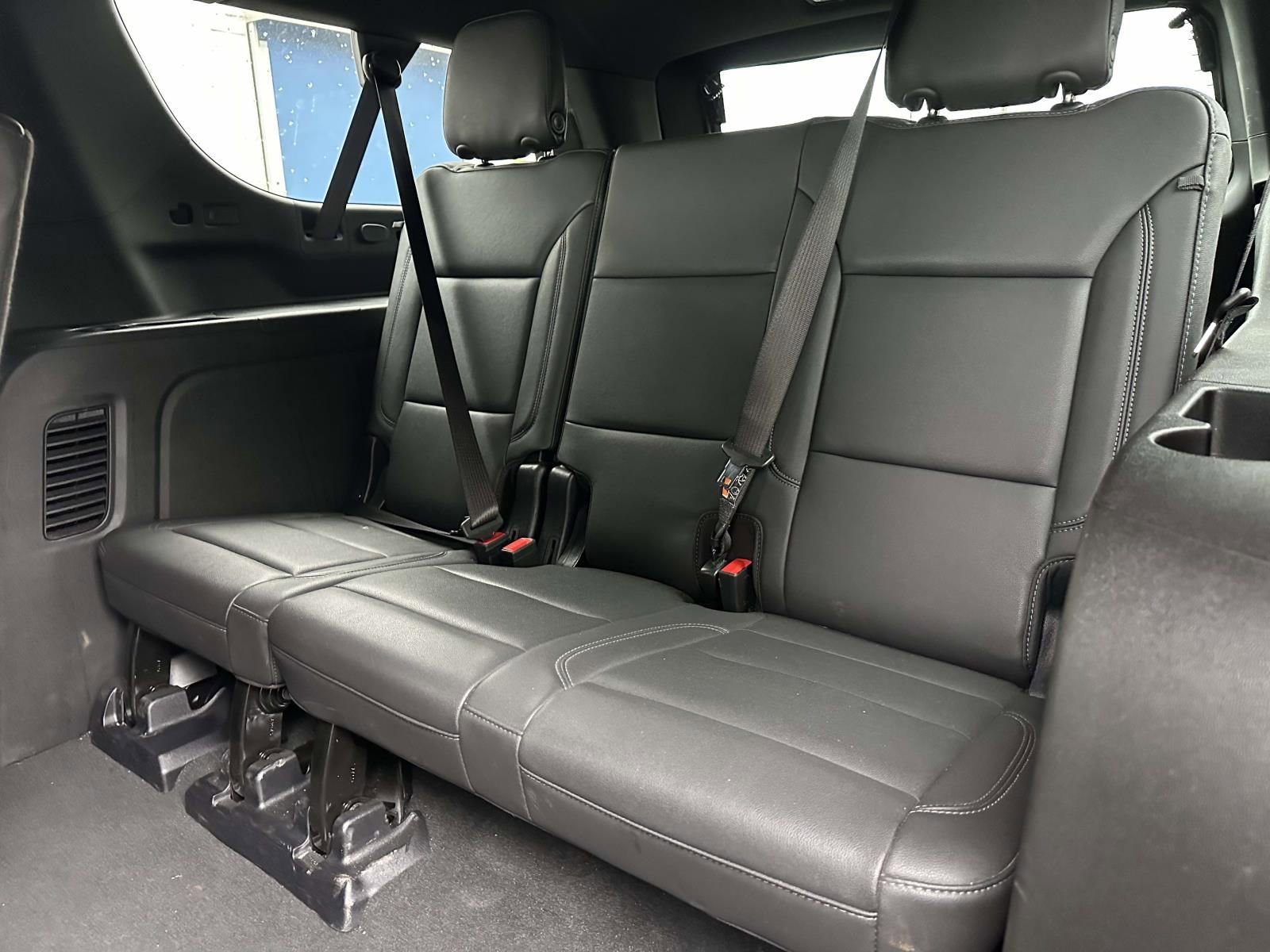 Certified 2025 Chevrolet Suburban Z71 AWD/4WD image 24