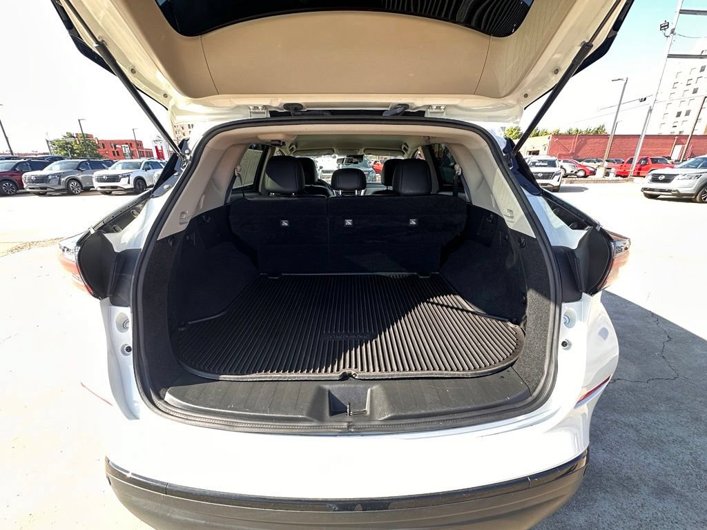 Certified 2023 Nissan Murano SV w/ SV Midnight Edition Package FWD image 6