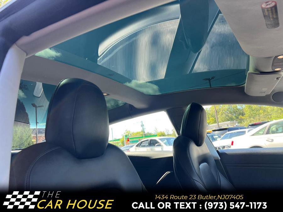 Used 2019 Tesla Model 3 Standard Range Plus image 22