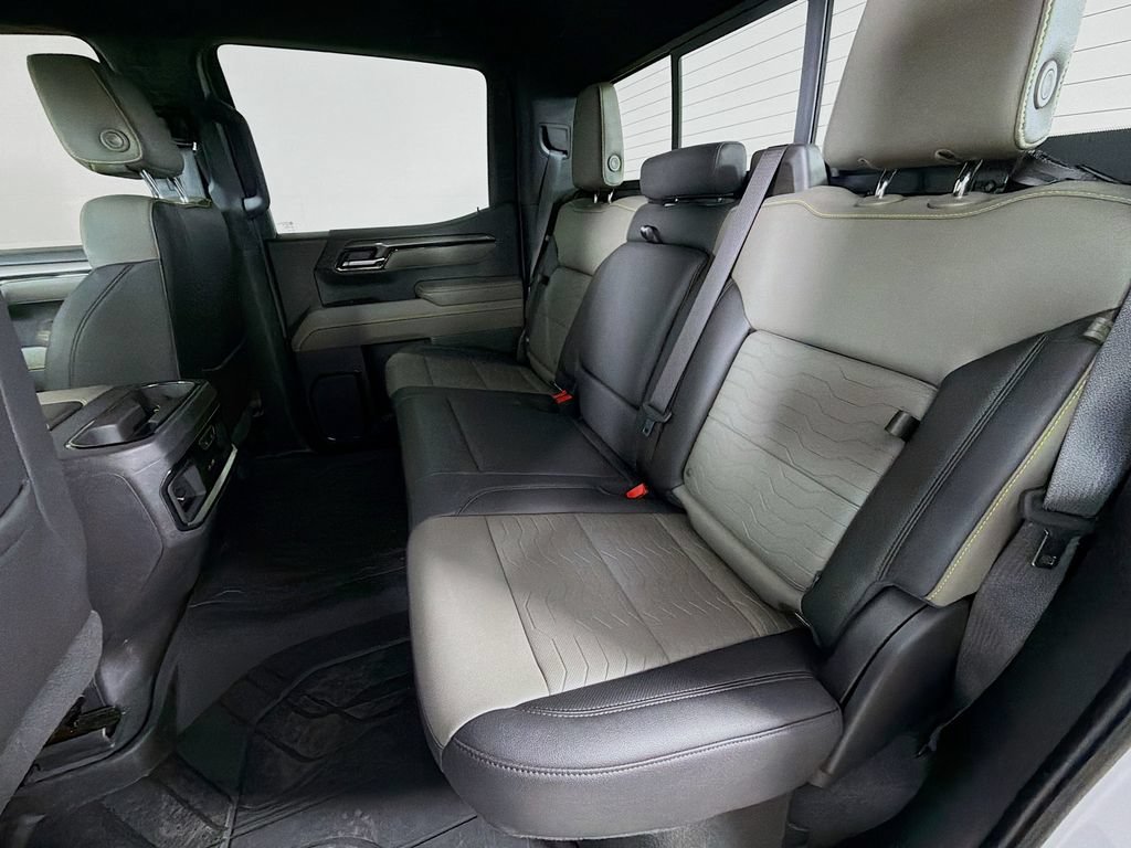 Used 2023 Chevrolet Silverado 1500 ZR2 w/ Technology Package AWD/4WD image 19