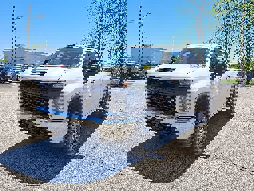 Certified 2022 Chevrolet Silverado 2500 W/T w/ WT Convenience Package AWD/4WD image 3