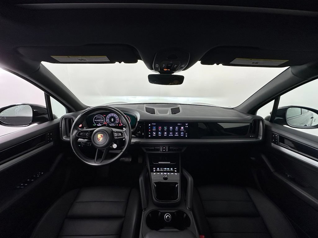 Certified 2024 Porsche Cayenne w/ Premium Package Plus (PFM) AWD/4WD image 6