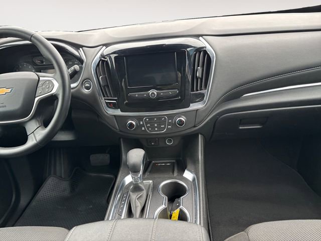 Used 2023 Chevrolet Traverse LT FWD image 11