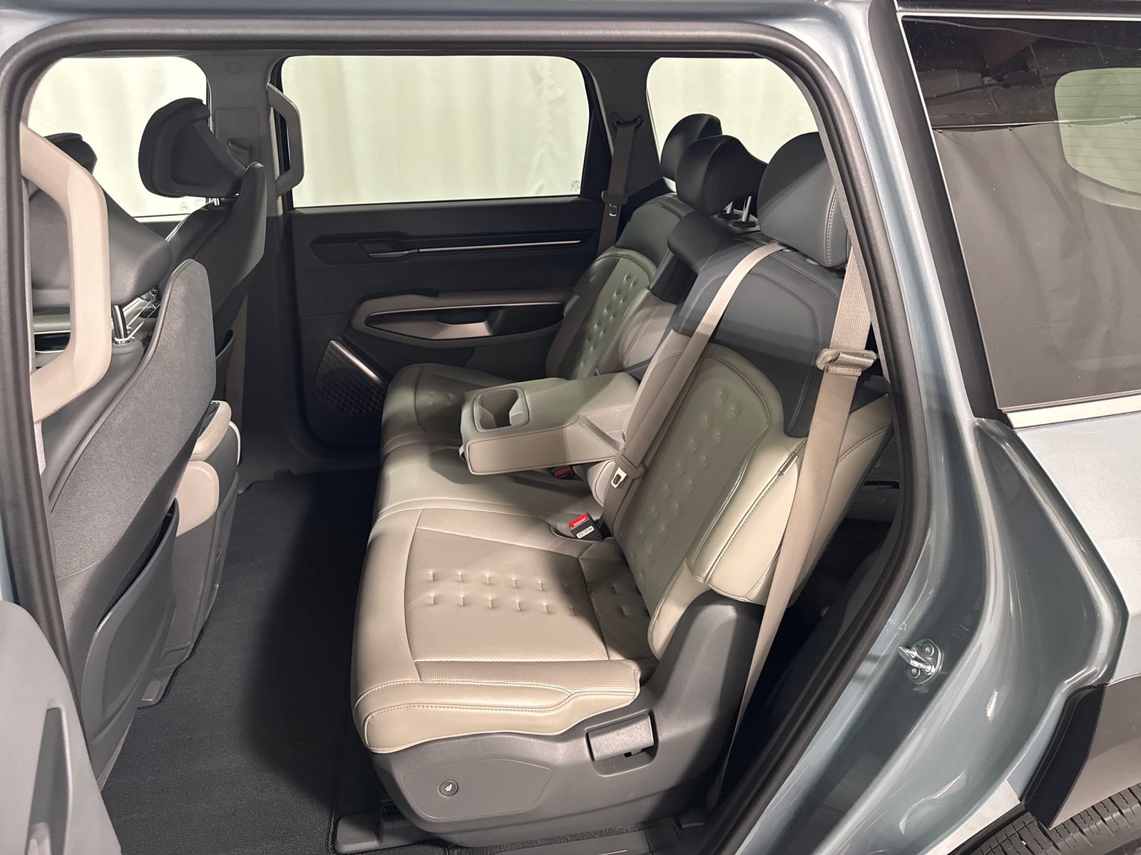 Certified 2024 Kia EV9 Wind AWD/4WD image 5
