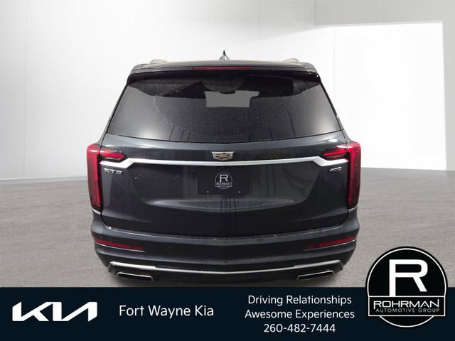 Used 2022 Cadillac XT6 Premium Luxury image 8