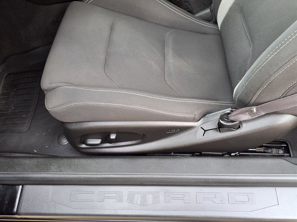 Used 2017 Chevrolet Camaro LS image 19