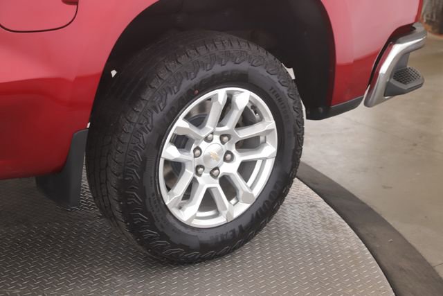 Used 2023 Chevrolet Silverado 1500 LT image 14