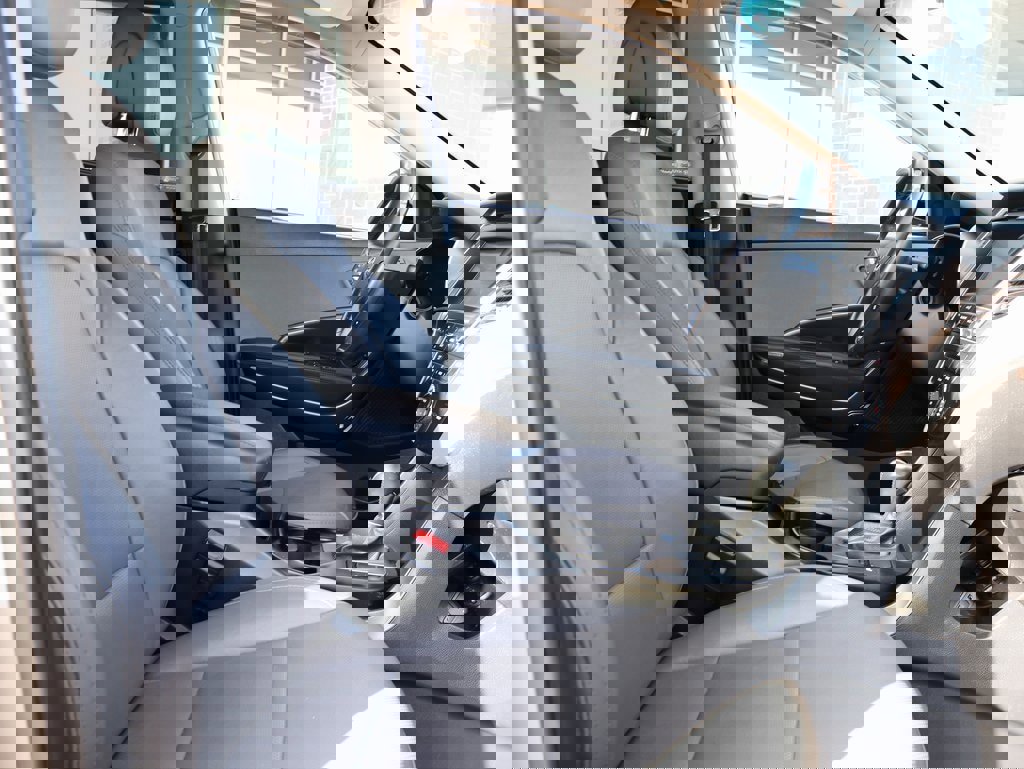 Used 2017 Hyundai Santa Fe Sport image 10