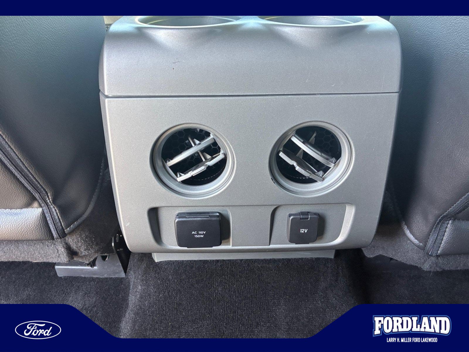 Used 2013 Ford F150 Lariat w/ Lariat Chrome Pkg AWD/4WD image 31