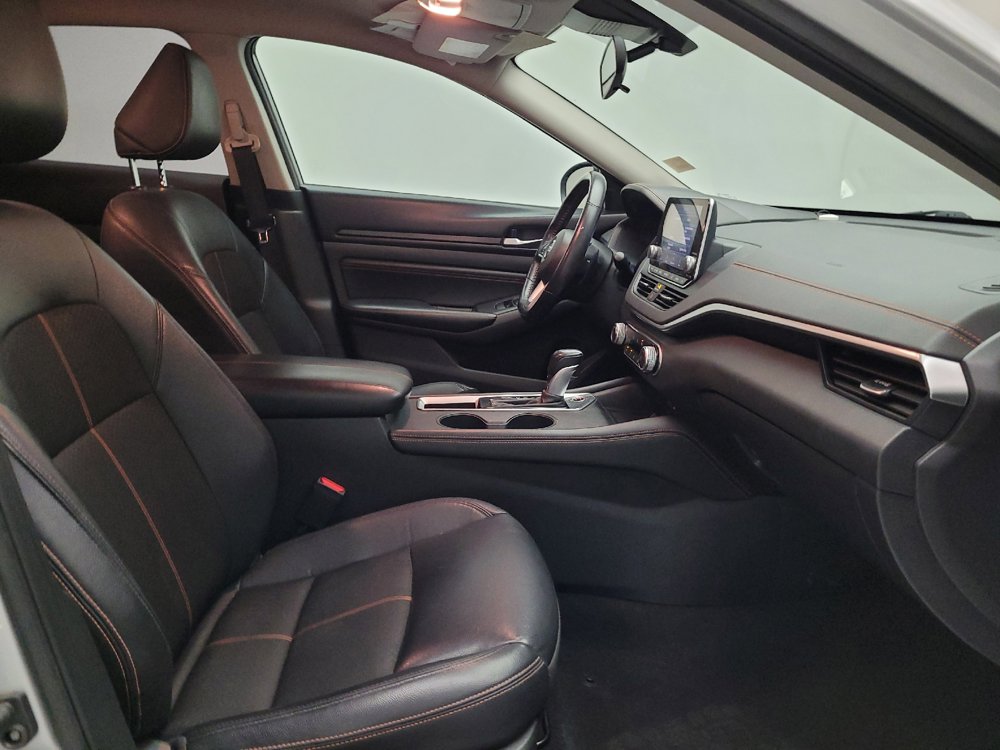 Used 2021 Nissan Altima 2.5 SR FWD image 21