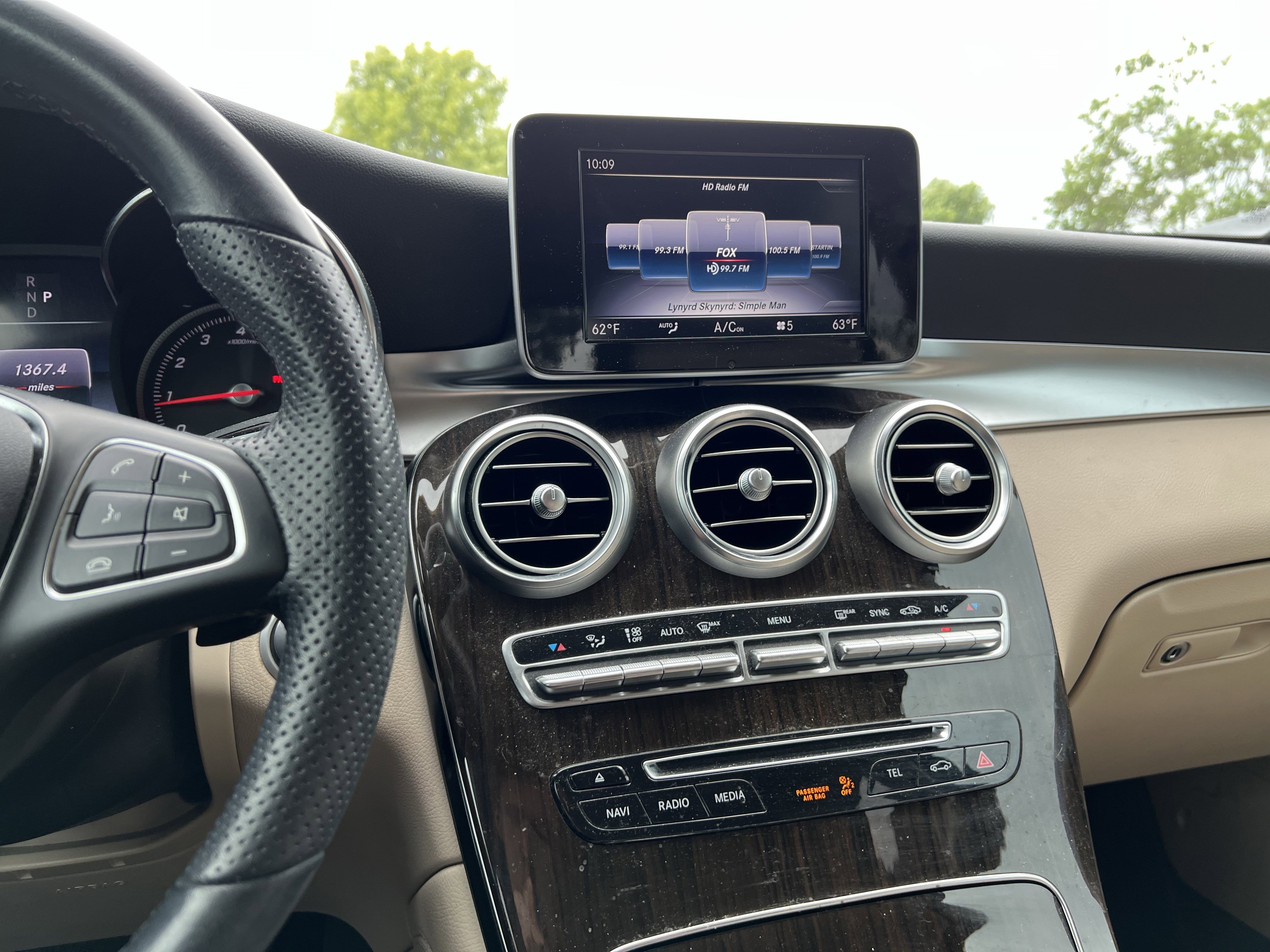 Used 2019 Mercedes-Benz GLC 300 image 32