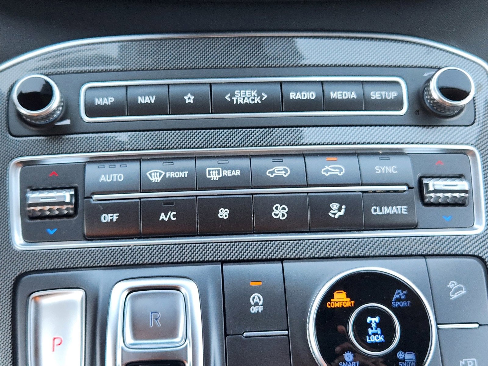 Certified 2022 Hyundai Santa Fe SEL w/ Convenience + Premium Package image 23