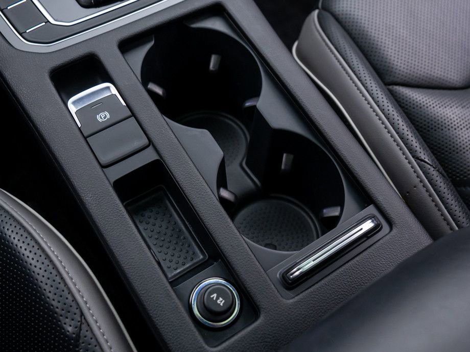 Used 2021 Volkswagen Arteon SEL Premium image 28