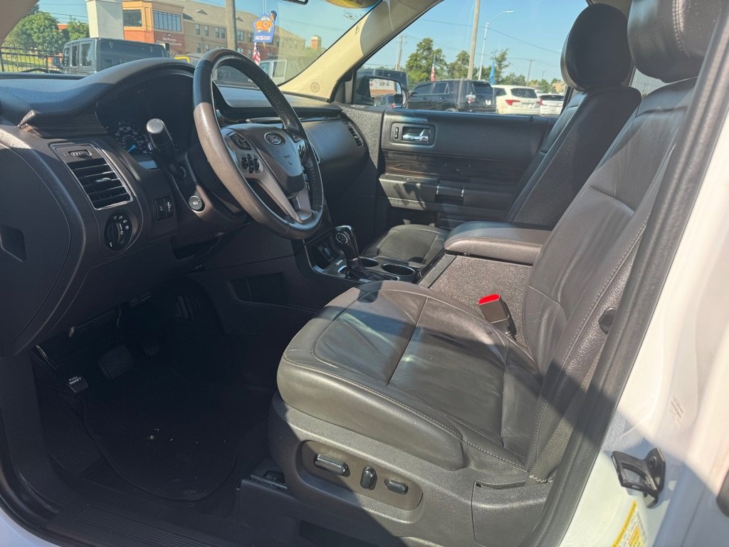 Used 2019 Ford Flex SEL w/ Equipment Group 202A image 6