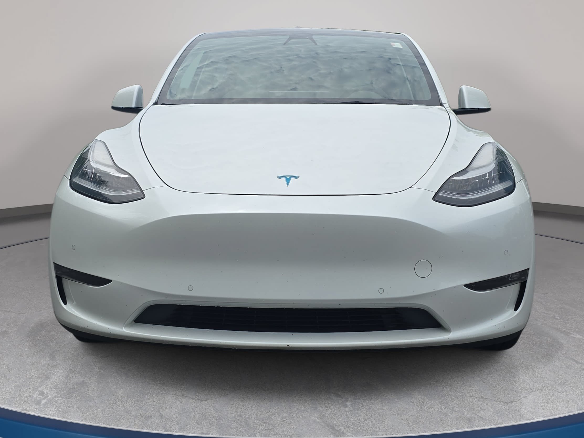 Used 2021 Tesla Model Y Long Range AWD/4WD image 2