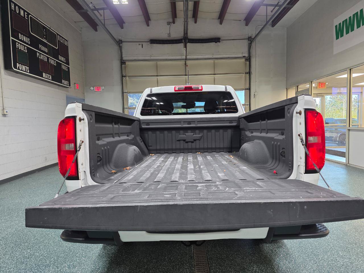 Used 2022 Chevrolet Colorado LT w/ Fleet Safety Package RWD image 20