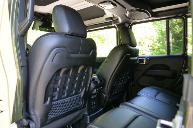 Used 2023 Jeep Wrangler Unlimited Rubicon 392 image 27