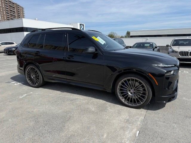 Used 2024 BMW ALPINA XB7 image 2