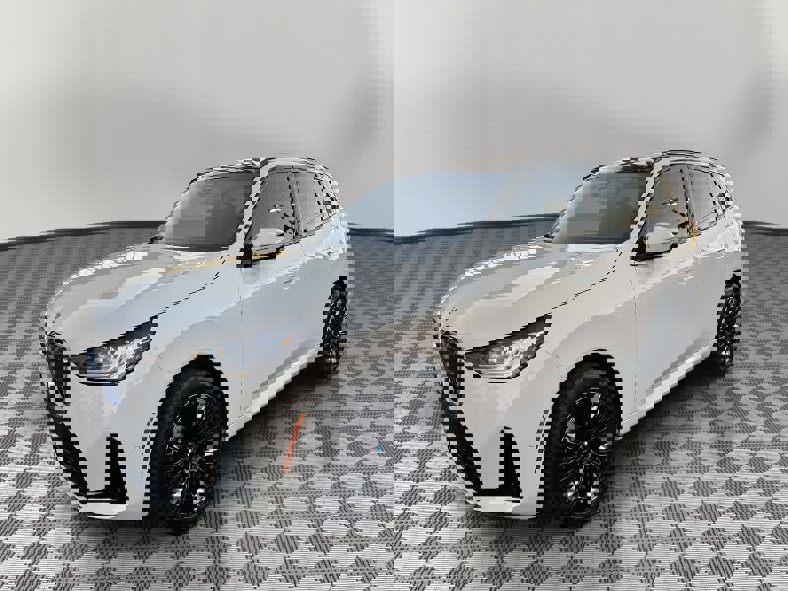 Certified 2025 BMW X3 xDrive30i w/ Premium Package image 7