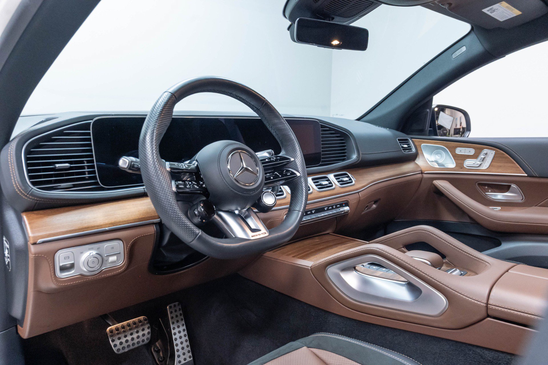 Used 2024 Mercedes-Benz GLE 53 AMG 4MATIC Coupe image 12