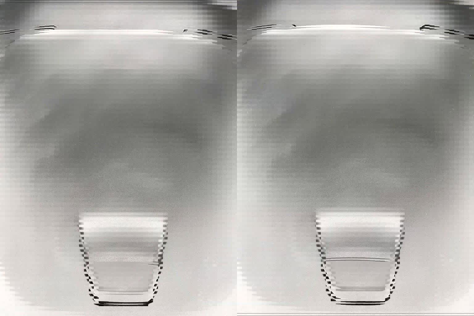 Used 2023 Volvo C40 P8 Recharge Ultimate image 13