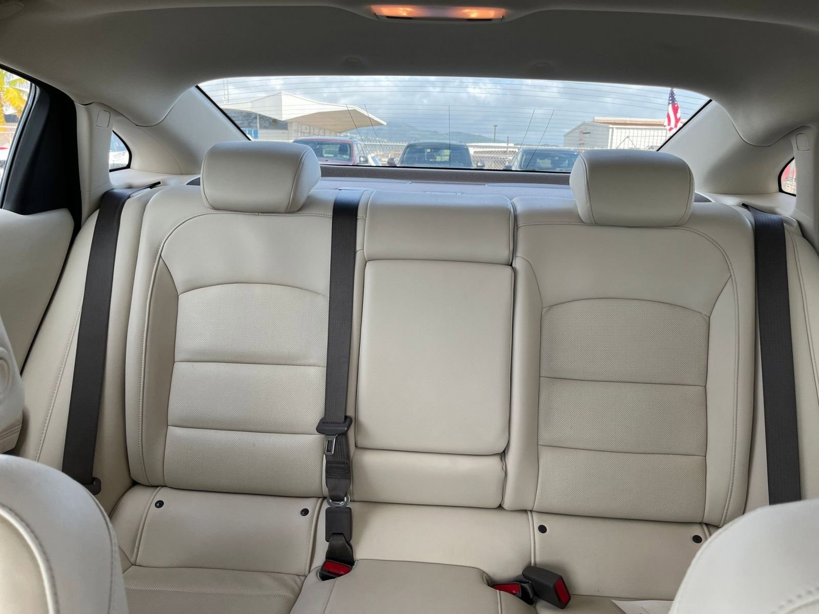 Used 2024 Chevrolet Malibu LT image 37