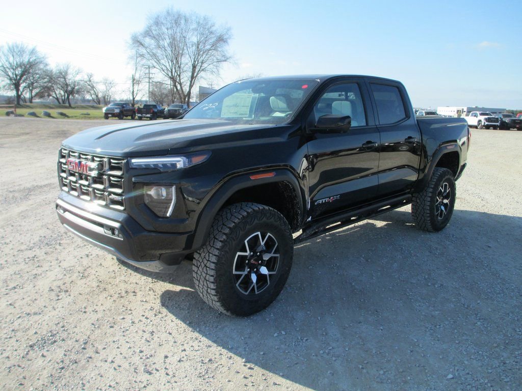 New 2026 GMC Canyon AT4X image 10