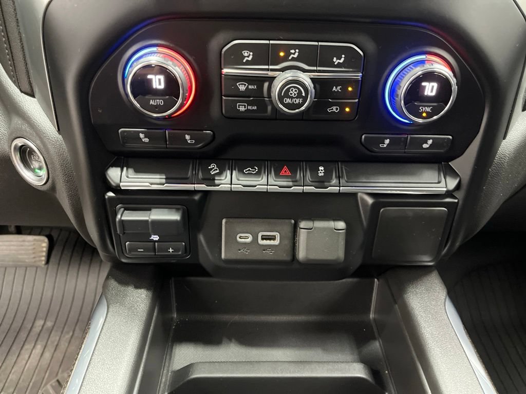 Used 2021 Chevrolet Silverado 1500 LT Trail Boss w/ Bed Protection Package AWD/4WD image 17