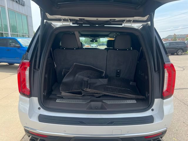 Used 2024 GMC Yukon Denali AWD/4WD image 25