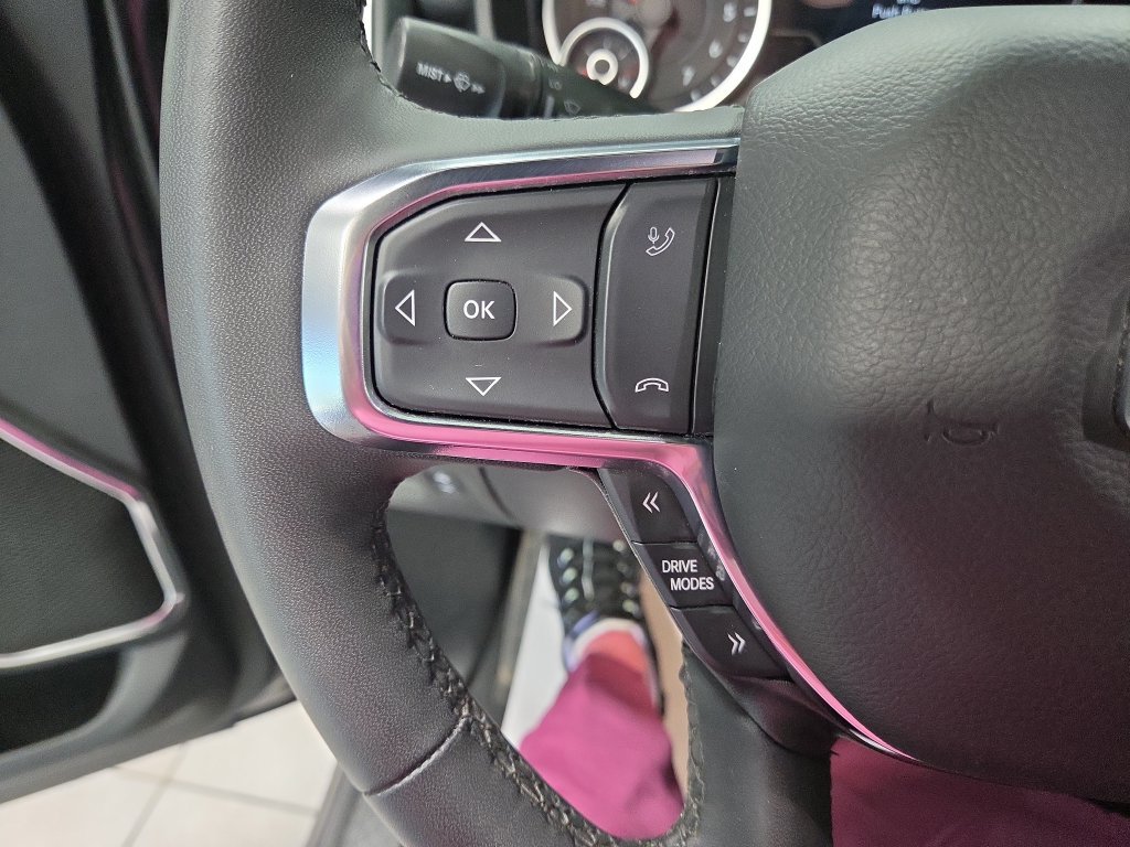 Used 2026 RAM 1500 Laramie AWD/4WD image 37