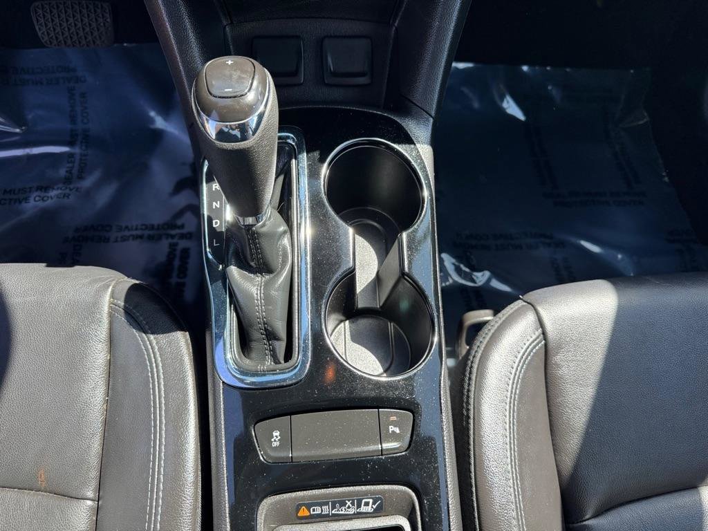 Used 2017 Chevrolet Cruze Premier FWD image 34