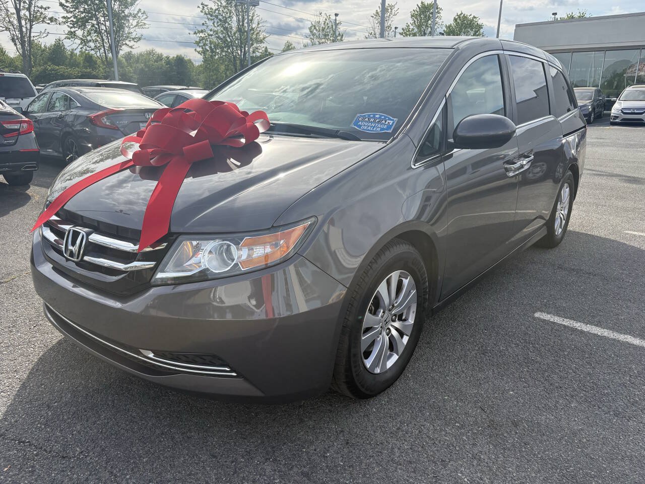 Used 2016 Honda Odyssey SE image 1