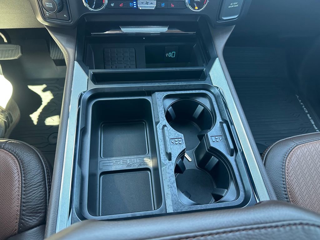 New 2025 Ford F250 King Ranch w/ Chrome Package image 75