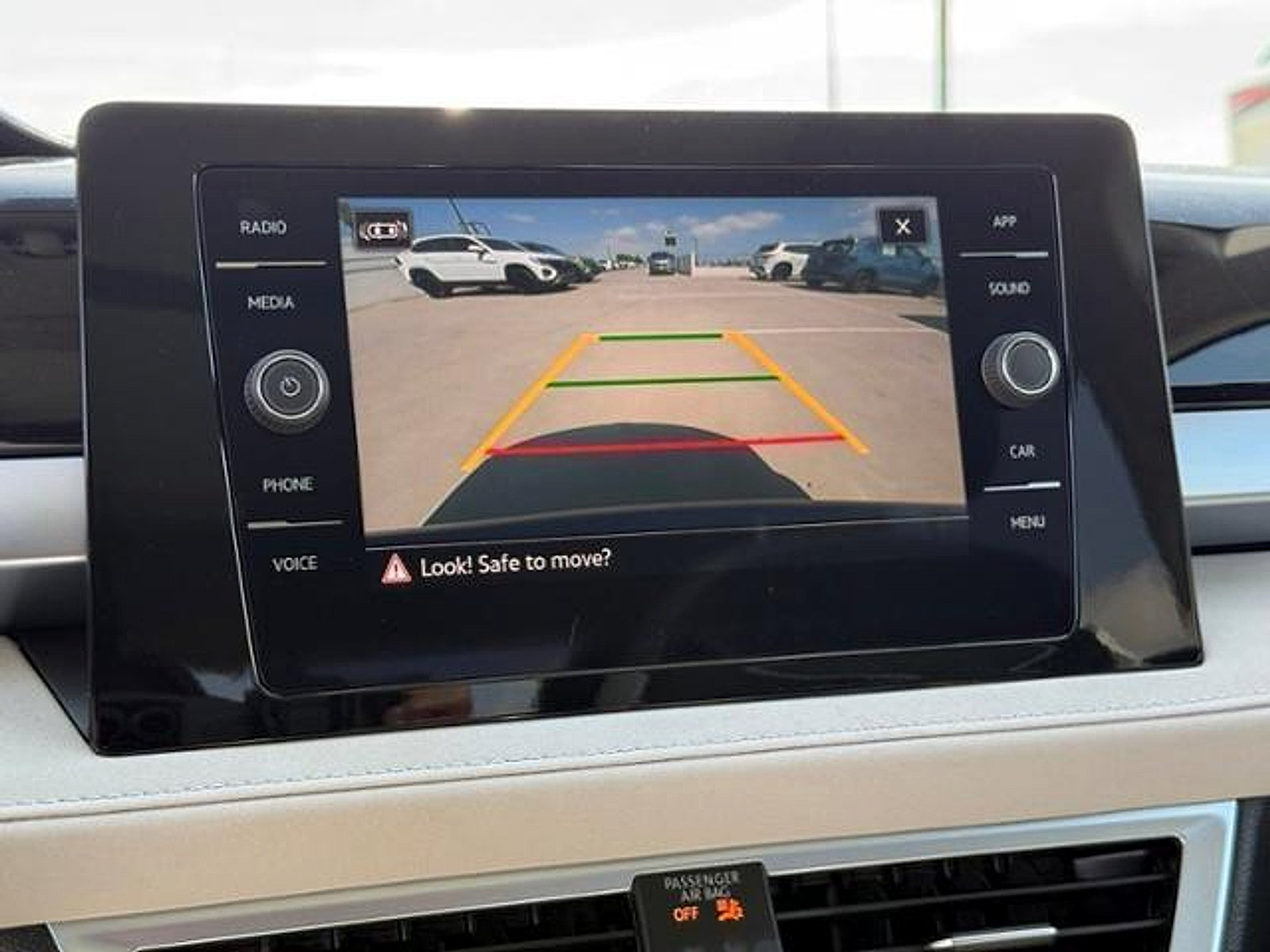 New 2026 Volkswagen Taos SE FWD image 22