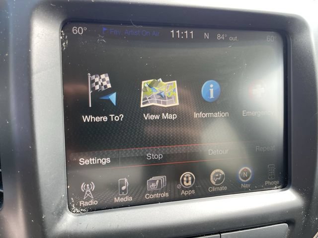 Used 2015 Jeep Cherokee Limited AWD/4WD image 18