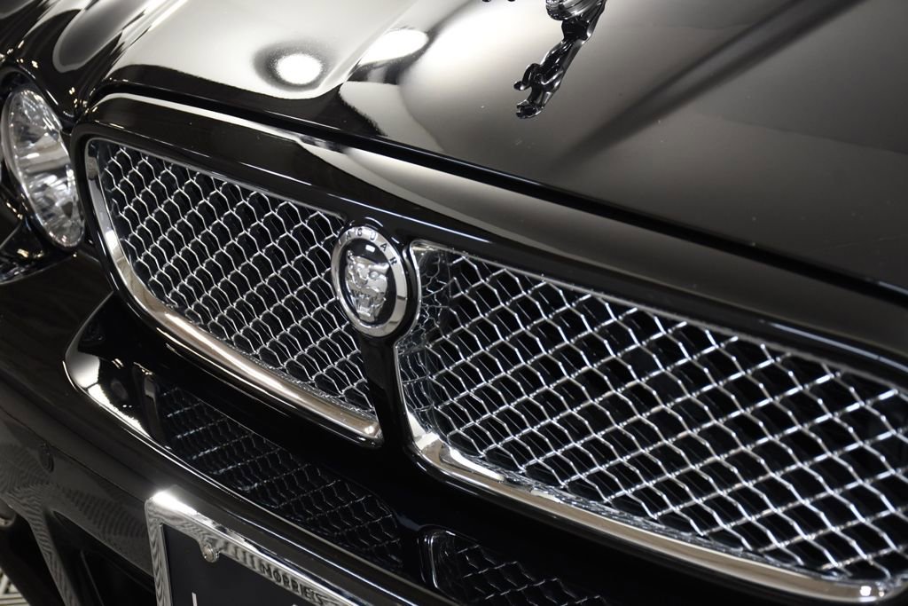 Used 2009 Jaguar XJ8 image 14