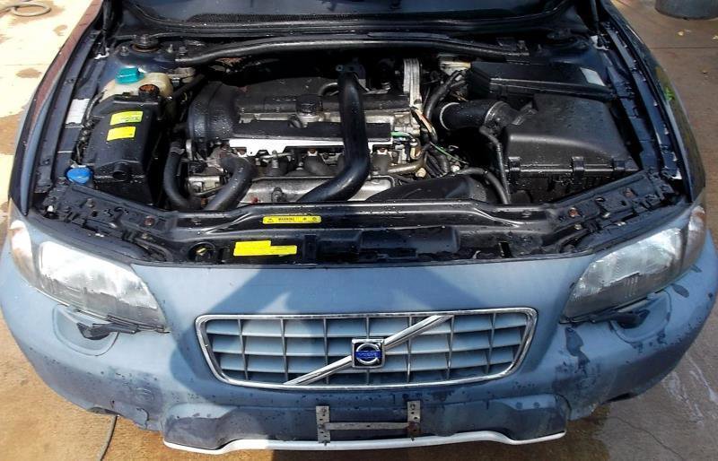 Used 2001 Volvo V70 Cross Country image 8