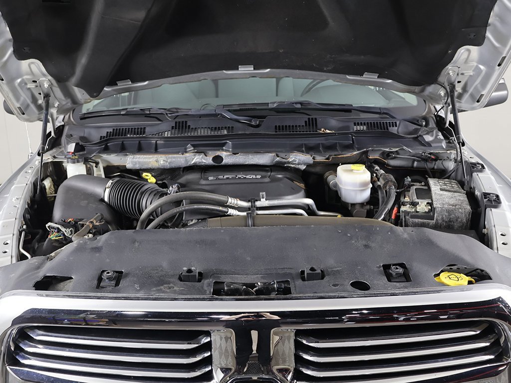 Used 2018 RAM 3500 Tradesman w/ Chrome Appearance Group image 12