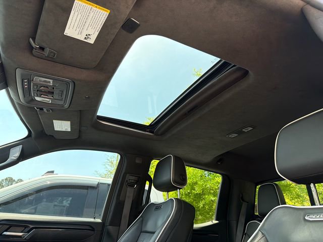 Used 2022 GMC Sierra 1500 AT4X AWD/4WD image 32