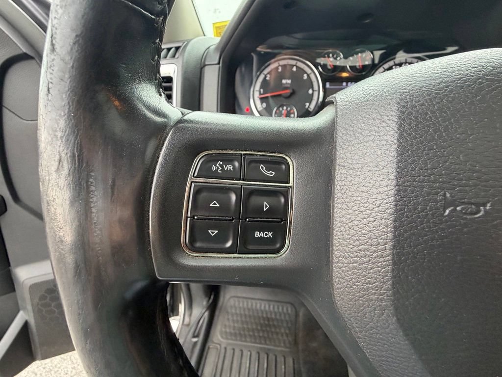 Used 2012 RAM 1500 Laramie AWD/4WD image 34