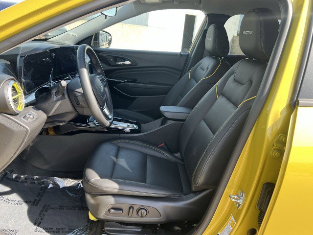 Used 2025 Chevrolet Trax ACTIV w/ Driver Confidence Package image 19