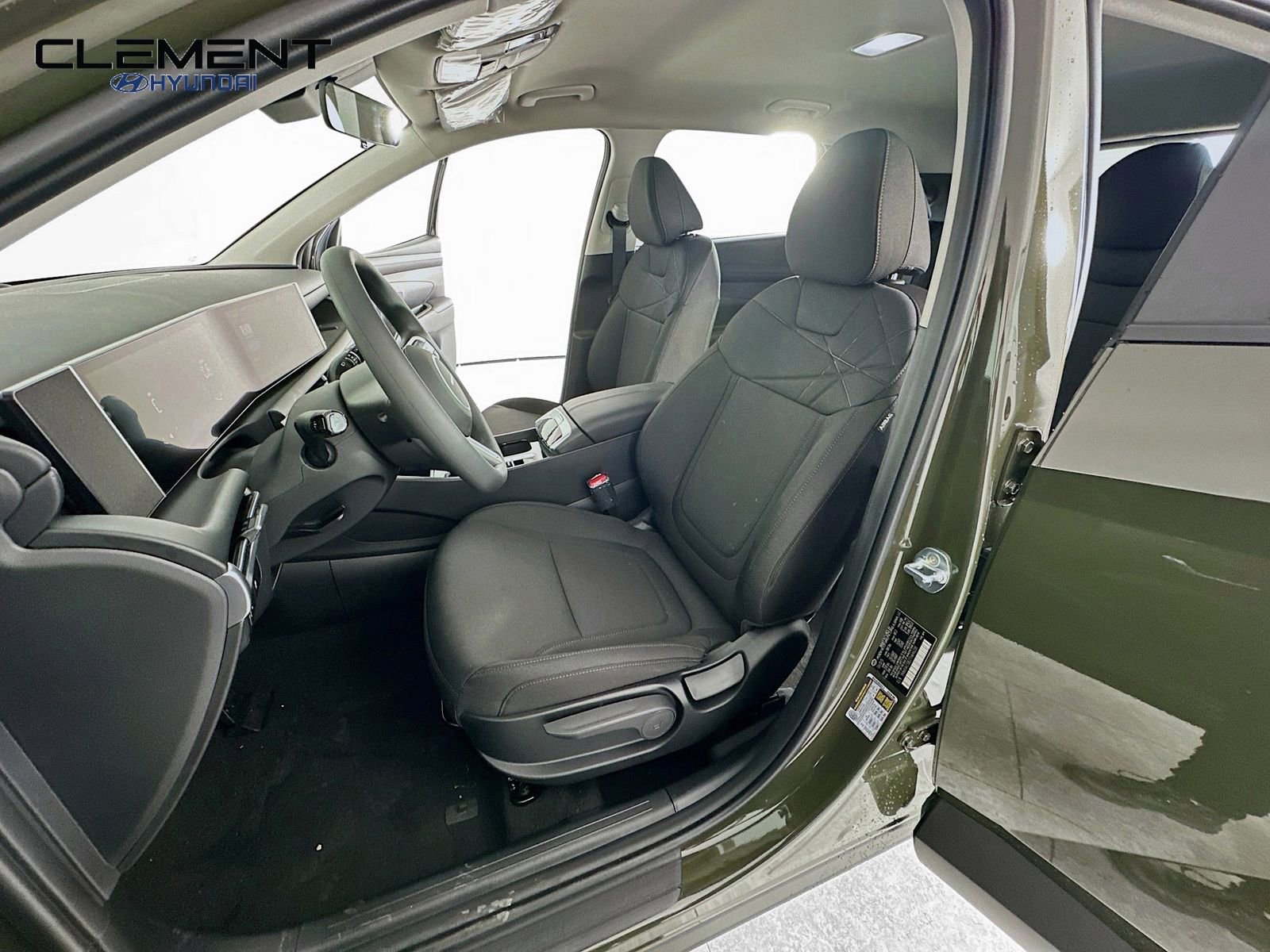 New 2026 Hyundai Tucson SE image 25